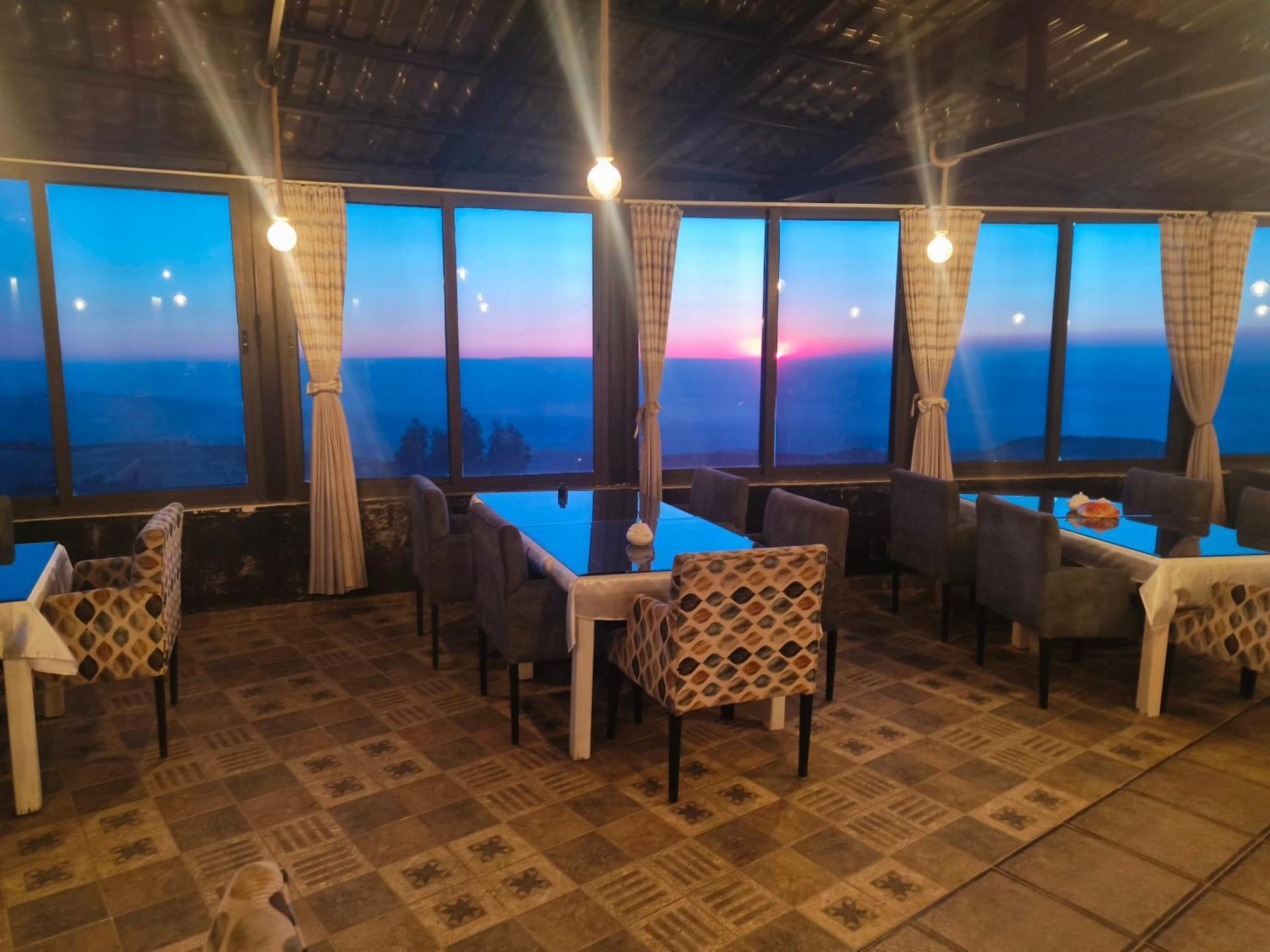 Al Namteh Lodge Abil Bagian luar foto
